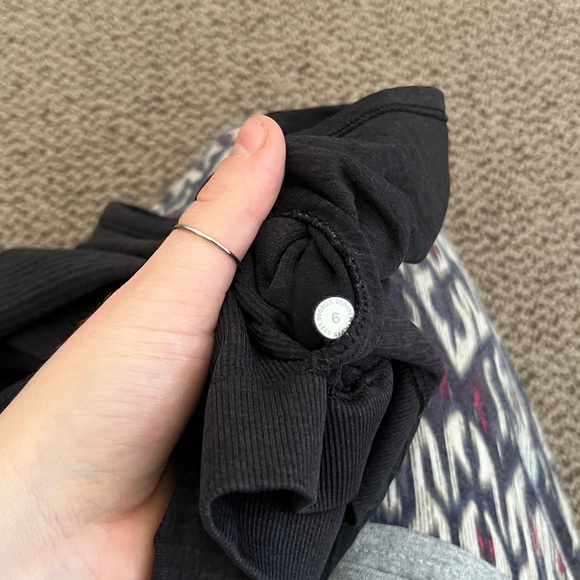 Lululemon tank top - Picture 4 of 4